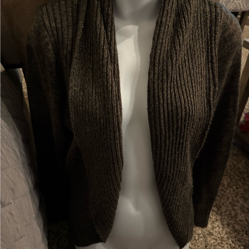 Apt 9 brown cardigan sz M